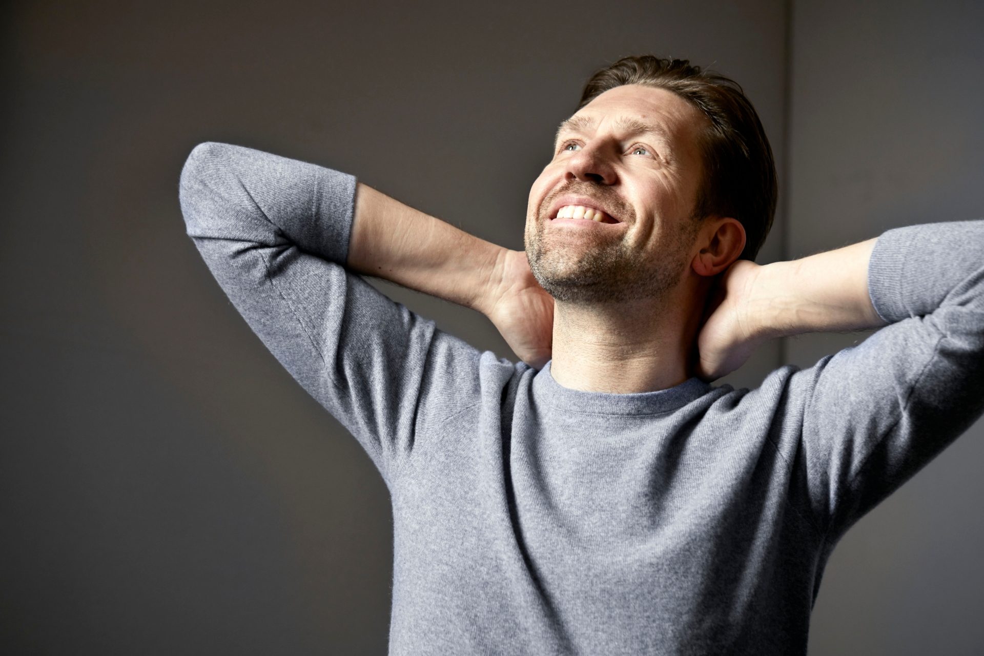 Cum ajungi dintr-o insulă din vestul Norvegiei unul dintre cei mai mari pianiști din lume? Leif Ove Andsnes: între muzică și liniște