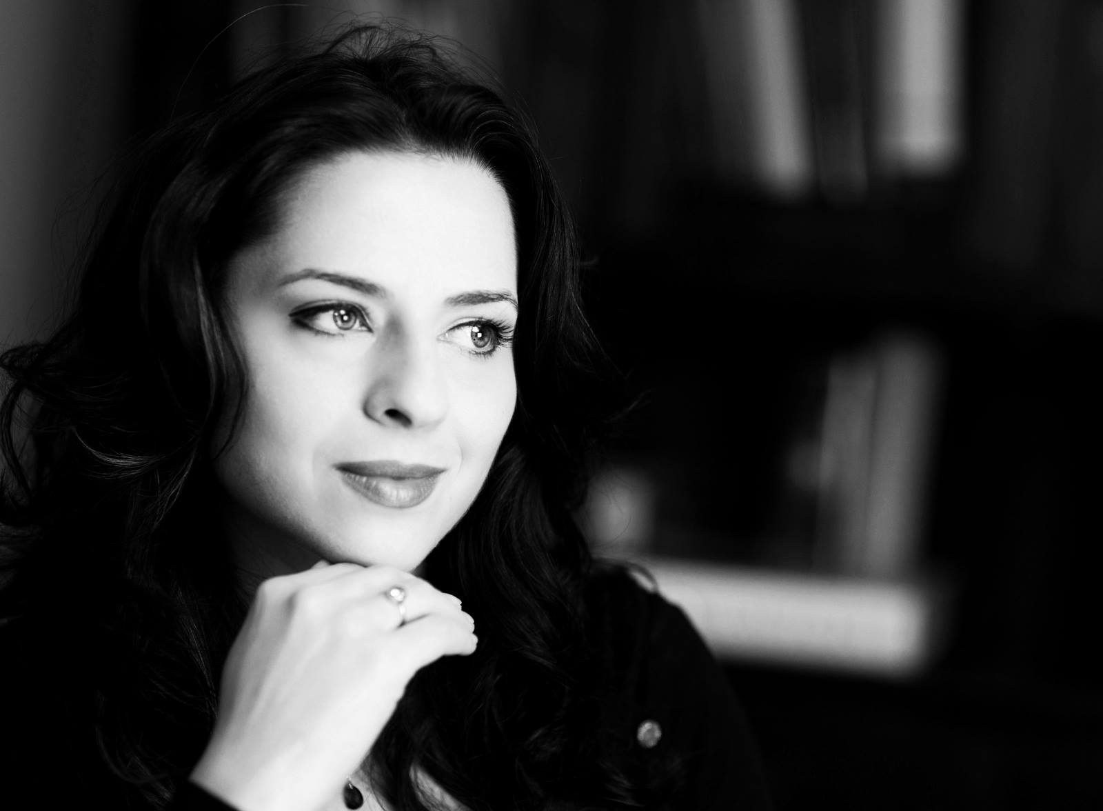 Ramona Strugariu, femeia care s-a luptat pentru transferul răniților de la Colectiv în străinătate: „Inerția și corupția sunt cei mai nemiloși ucigași, cei mai tăcuți, cei mai reci și mai siguri”