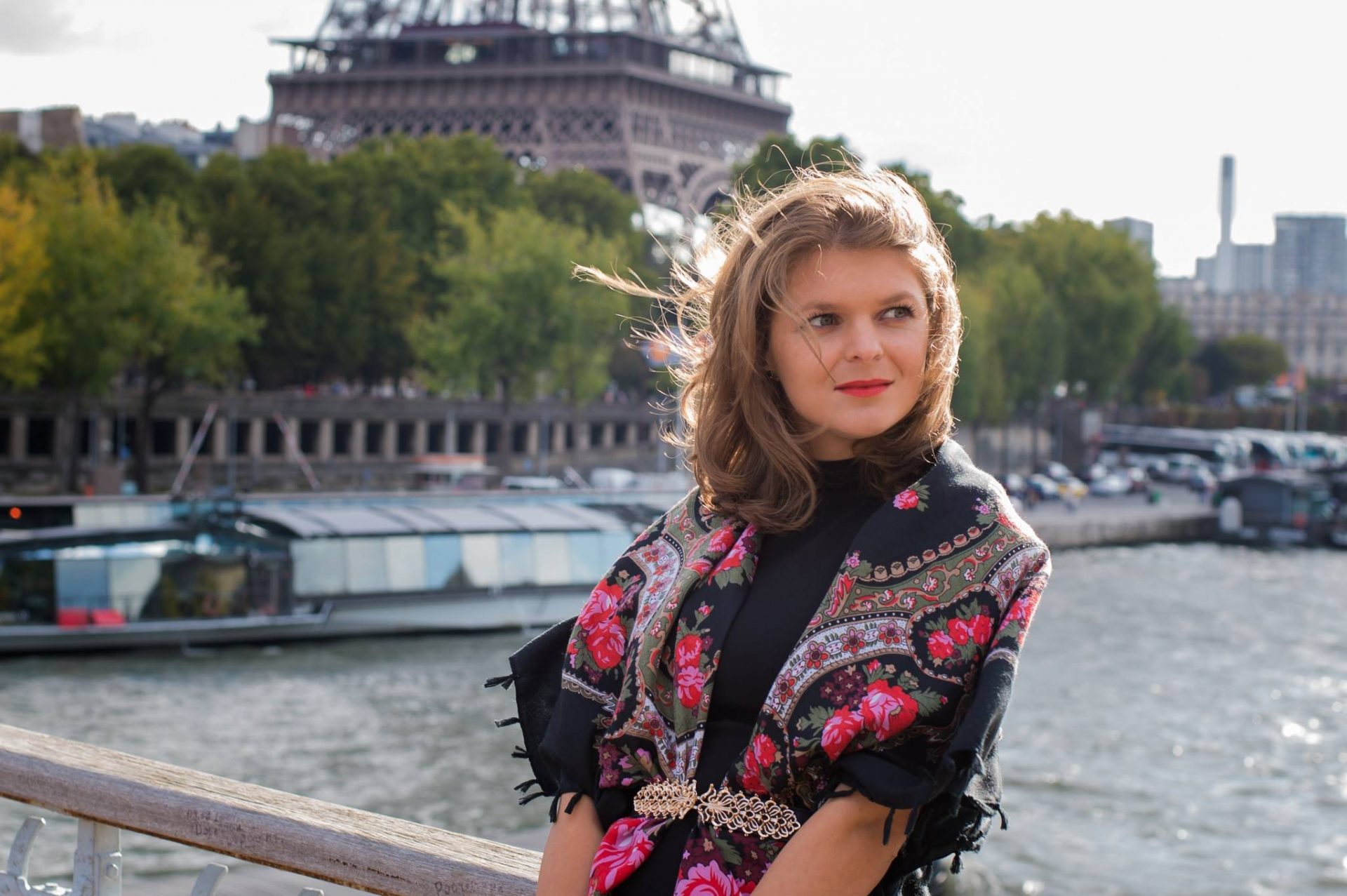 Ramona Pasca și povestea unui boutique de succes la Paris. Cât de complicată este viața de antreprenor român în Franța?