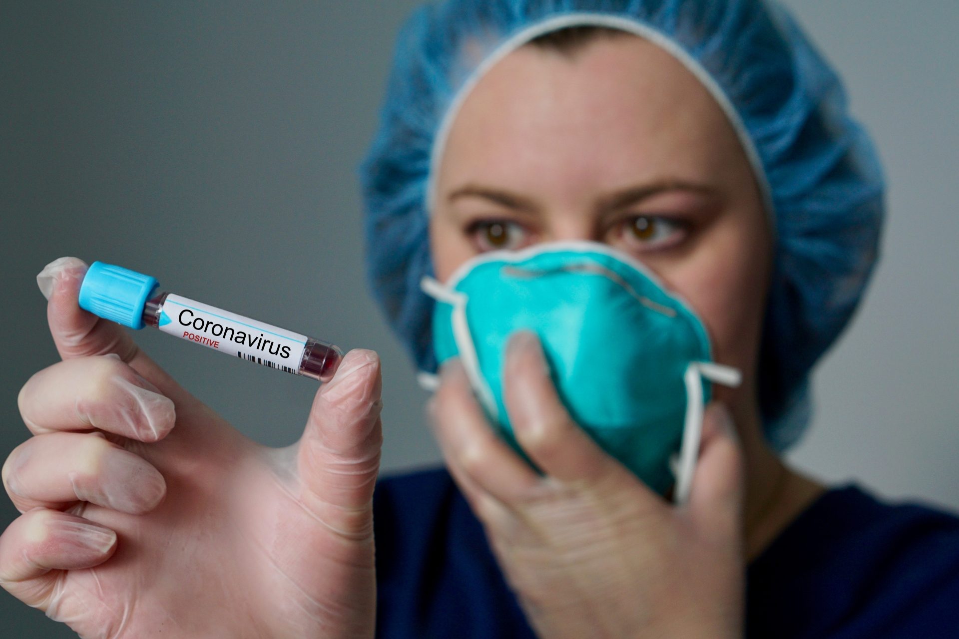 Povestea Ioanei, cadru medical în zona focarului de infecție cu Coronavirus din Italia. Care este acolo protocolul de urgență?