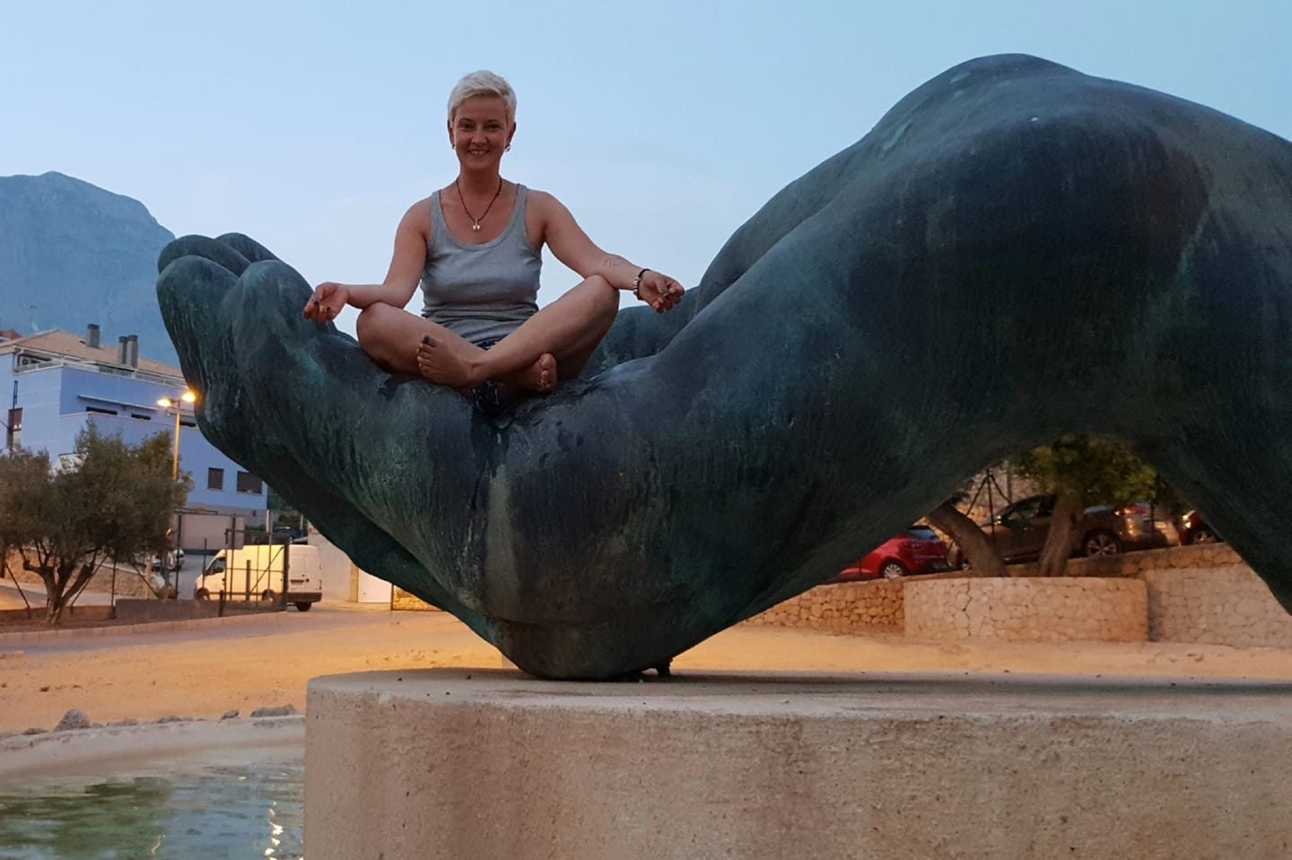 Lia Stoica, profesoară în Stockholm, sau cum se trăiește în vreme de COVID-19 în țara care a preferat infectarea controlată a populației