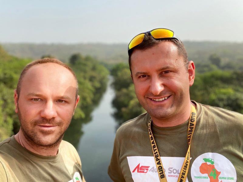 Cătălin Priscorniță și Albert Deak, echipa Transilvania4 Sierra Leone