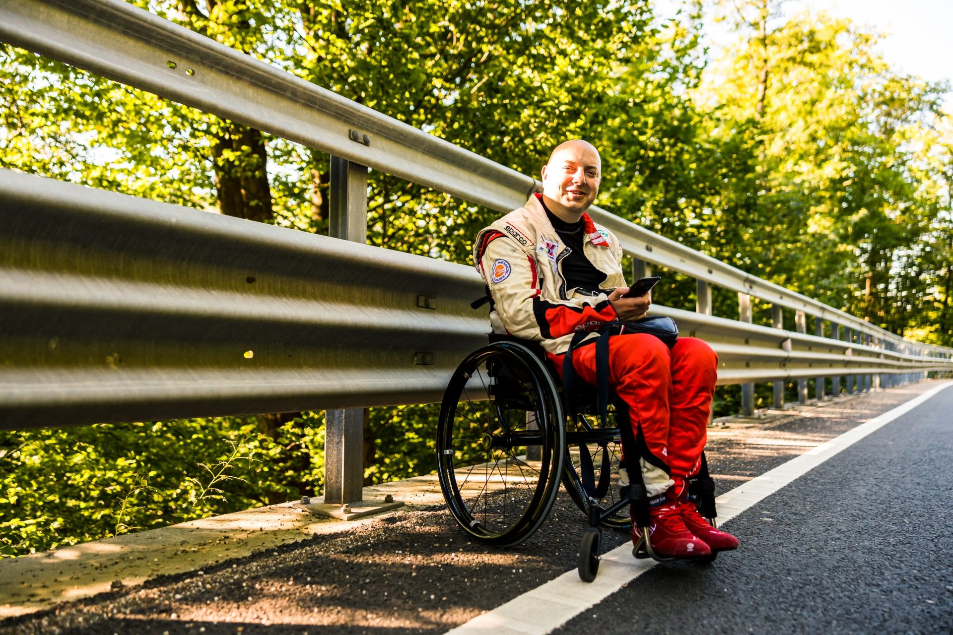 Ciprian Lupu, singurul pilot român de raliu în scaun rulant. Și povestea virajului impresionant determinat de un vis frumos