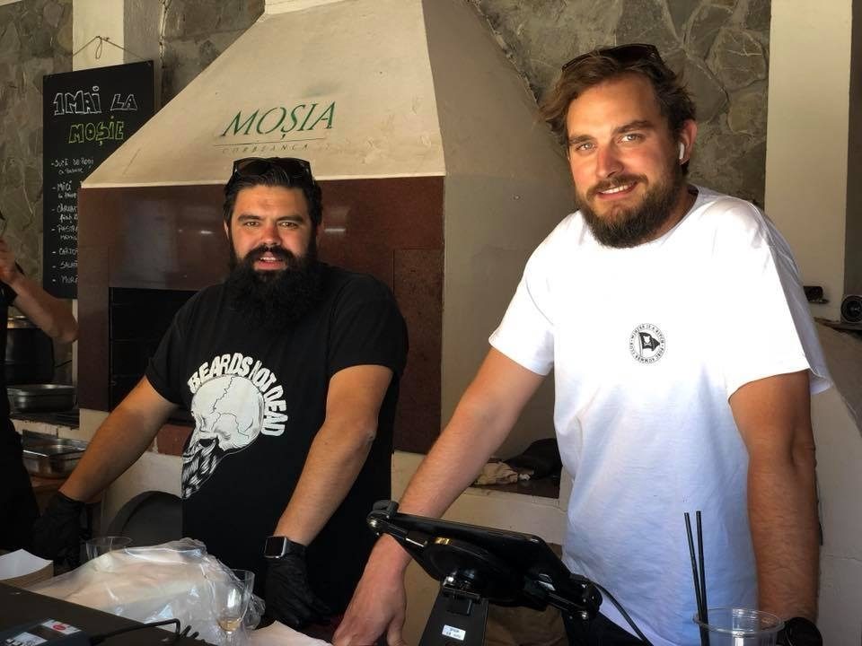 Moșia Corbeanca sau cum se construiește un business din nostalgia copilăriei a doi prieteni și dorința de a aduna comunitatea într-un singur loc