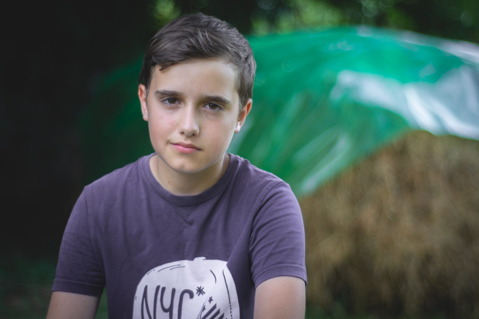 Când durerea și suferința se transformă în putere. Povestea lui George, copilul premiant ce a fost abandonat de mamă la o vârstă fragedă: „Dacă mi-aș dori ceva, ar fi să ajung bine în viață”