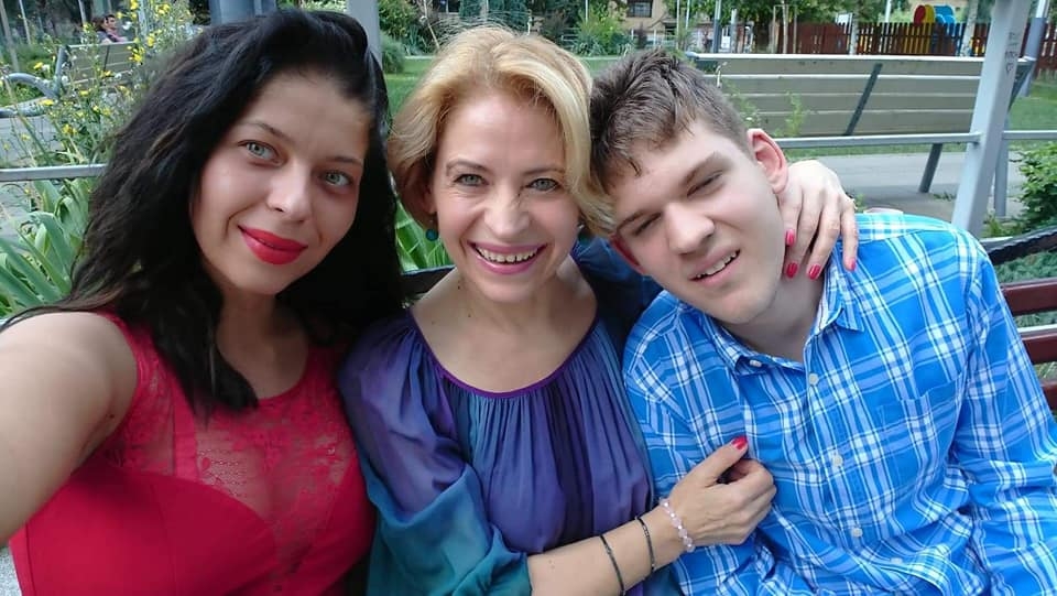 Cristina Nichita împreună cu Mădălina și Ștefan
