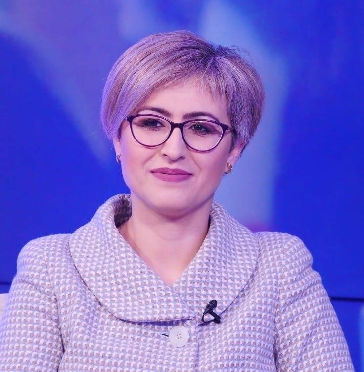 Irina Nichifiriuc, femeia care a mers pe jos 32 de zile pentru a găsi puterea interioară de a începe o nouă viață: părinte la puterea a doua pentru cei trei copii