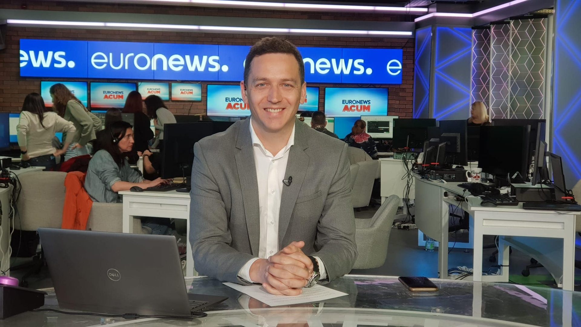 Cu Vitalie Cojocari despre profesiunea de jurnalist, copilăria la granița cu Transnistria, împlinirea visului românesc și reportajele ce i-au sfâșiat sufletul: „Războiul este cea mai mare tragedie care se poate întâmpla generației noastre”