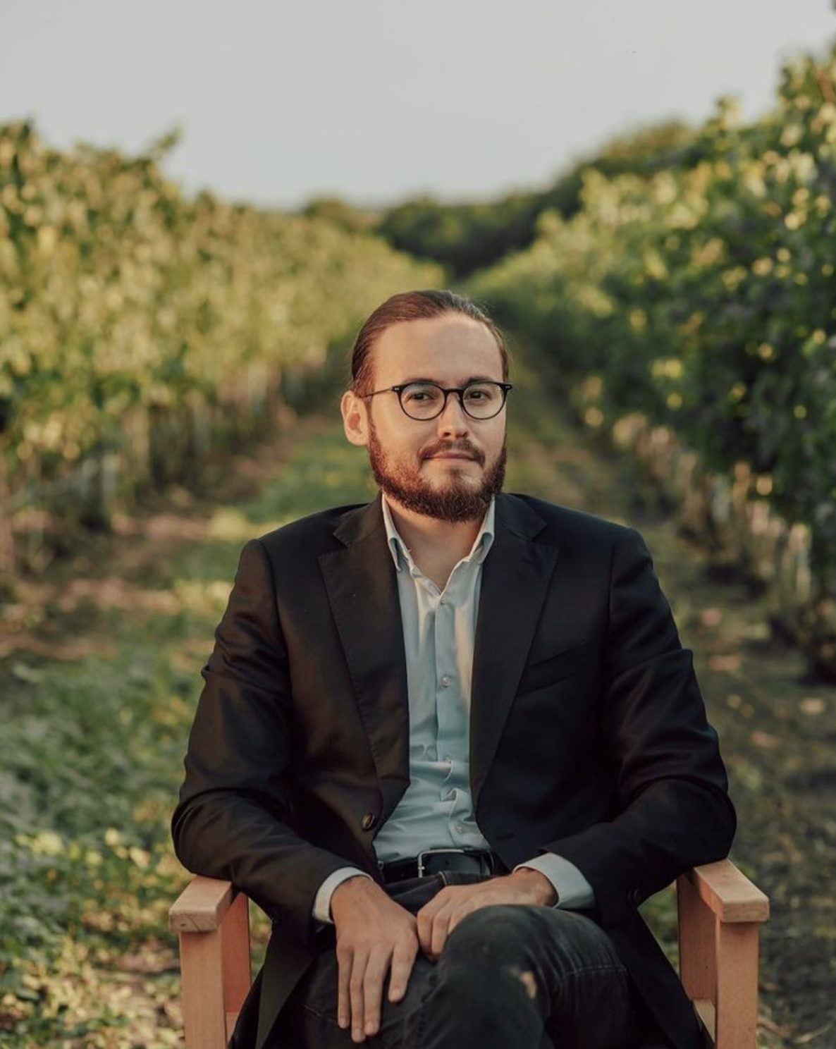 Cum să construiești un domeniu viticol la nici 30 de ani? Florin Stegariu și curajul de a combate prejudecata tinereții
