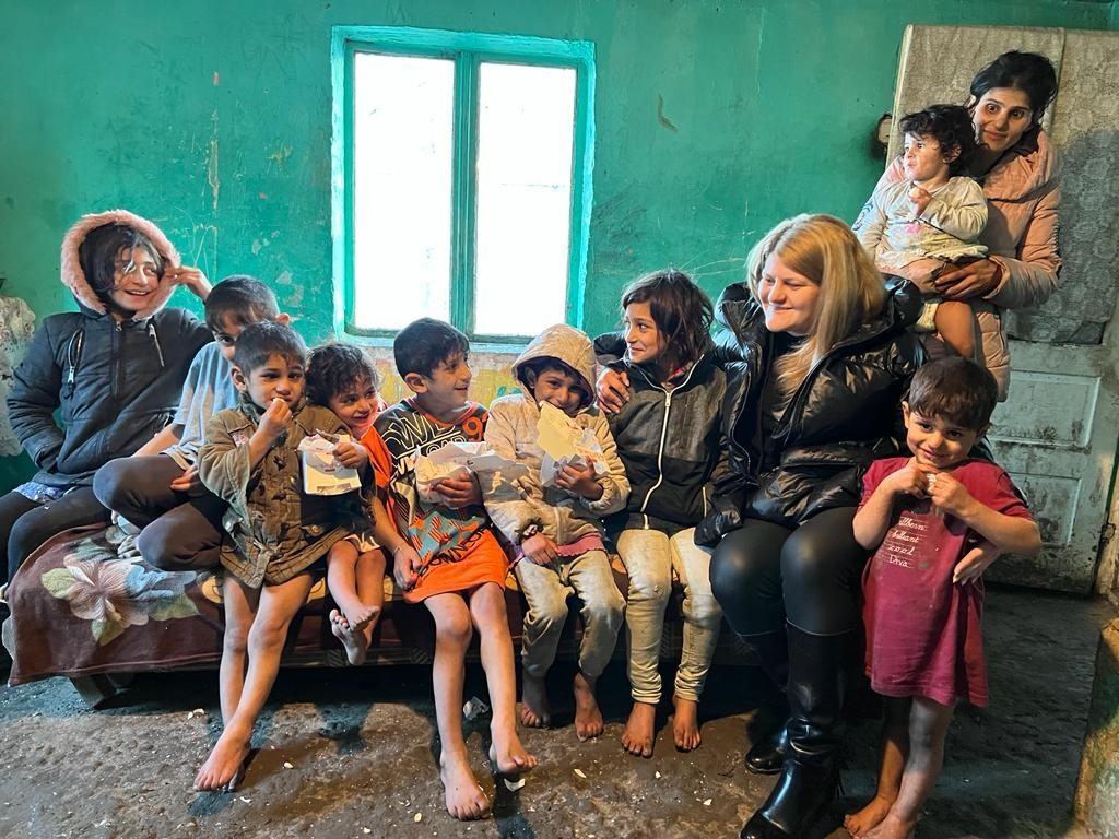 Magda Săvuică, femeia căreia viața îi pregătise o carieră strălucitoare în publicitate, a renunțat la tot pentru o „dragoste desculță”