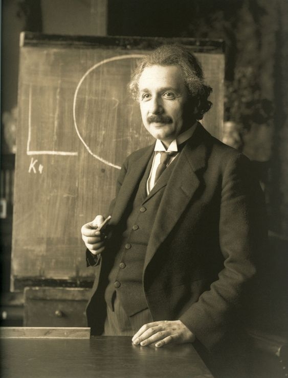viaâa lui Albert Einstein