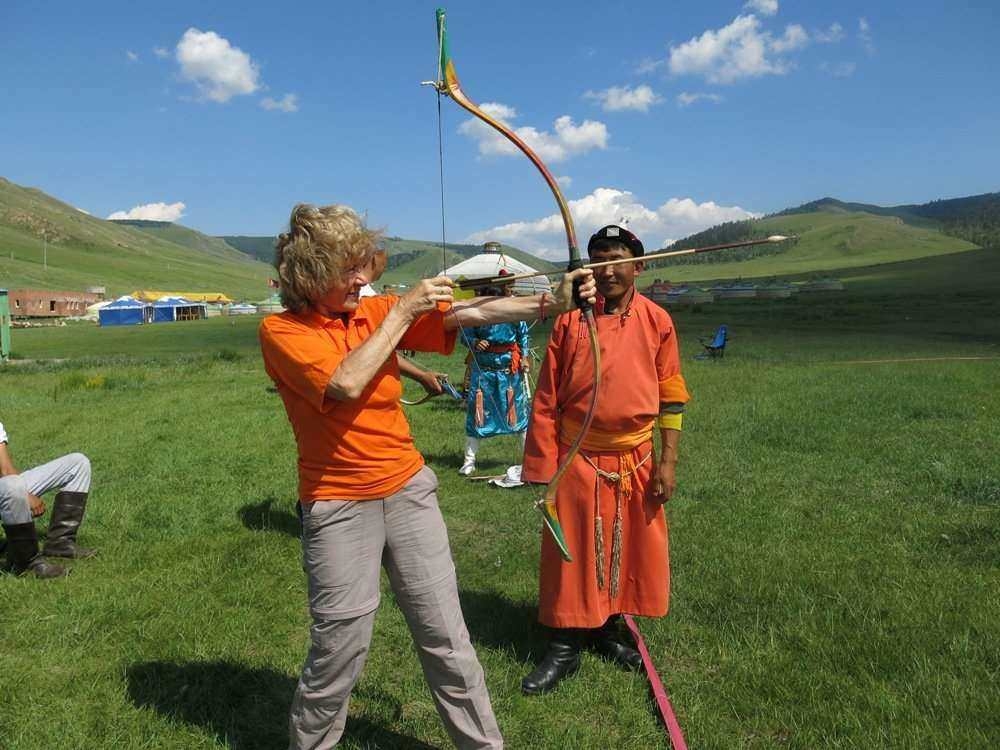 Uca Marinescu Tir cu Arcul în Mongolia