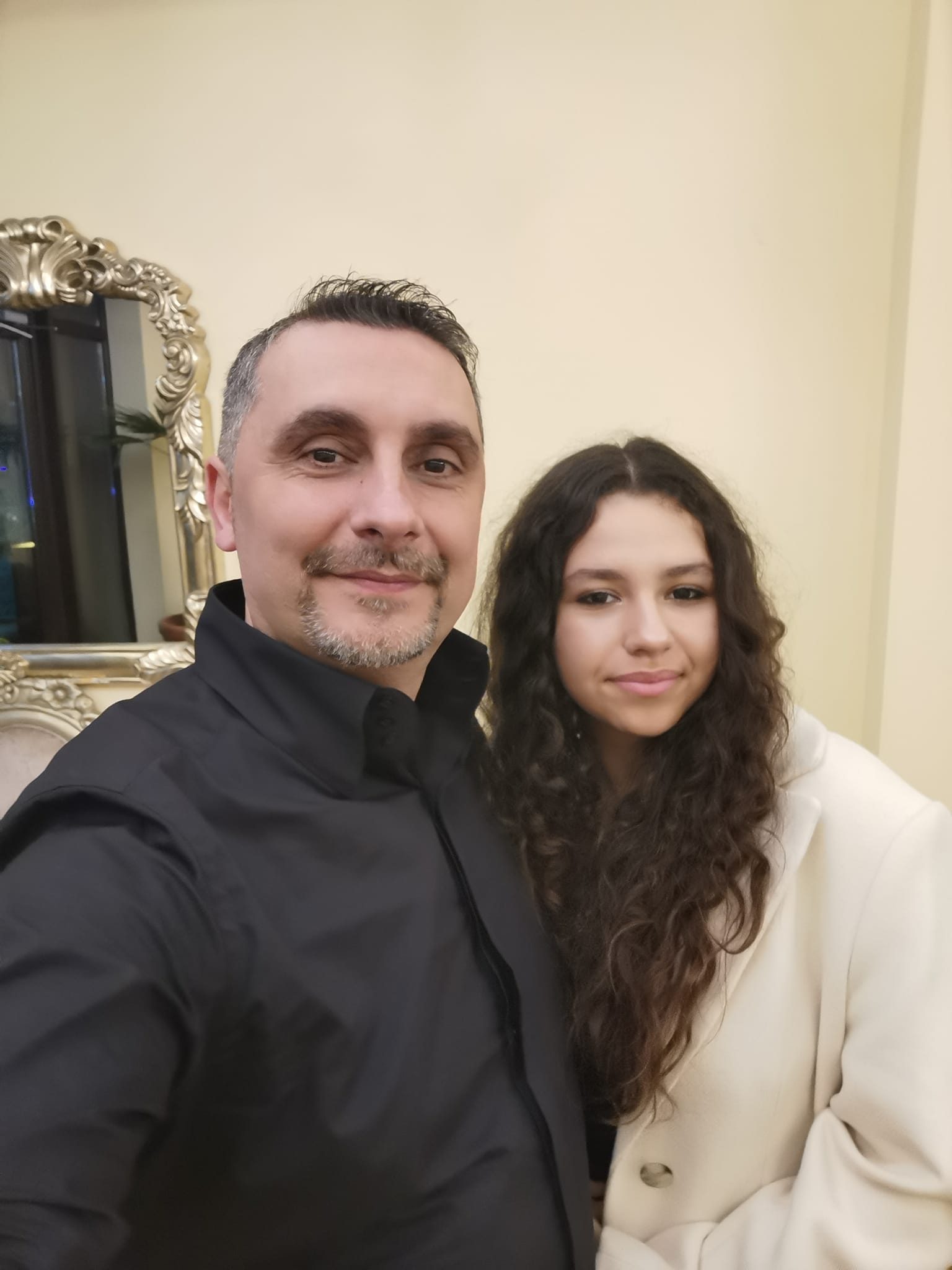 Preot, dascăl sau director de școală, trei apelative care întruchipează același om: George Lili Berceanu:„Schimbarea trebuie să vină cu fiecare dintre noi”