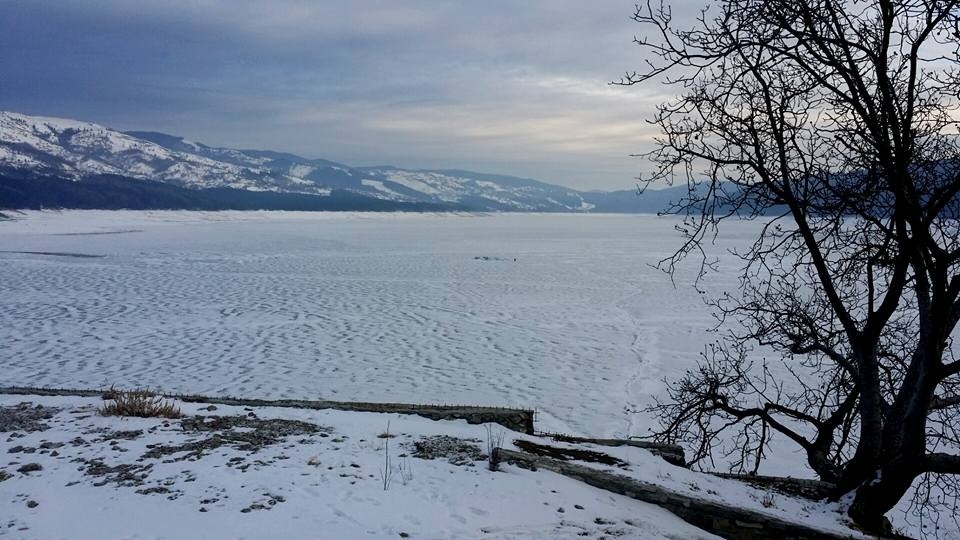 Turla catedralei de pe Bicaz