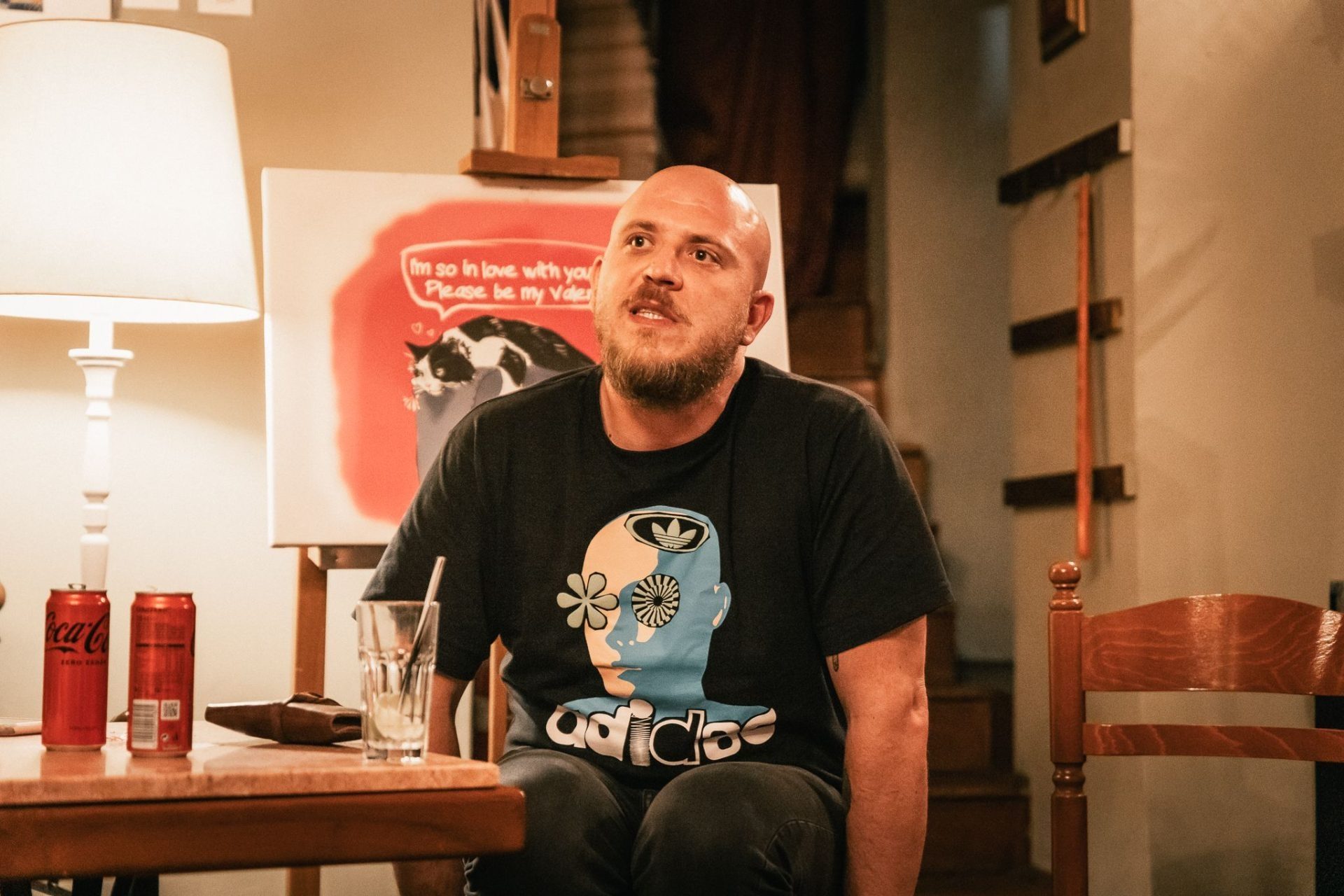 Vlad Vlăsceanu, chirurgul ce desenează pe pânză. Cum împletește medicina și arta pentru a vindeca trupul și sufletul pacienților săi