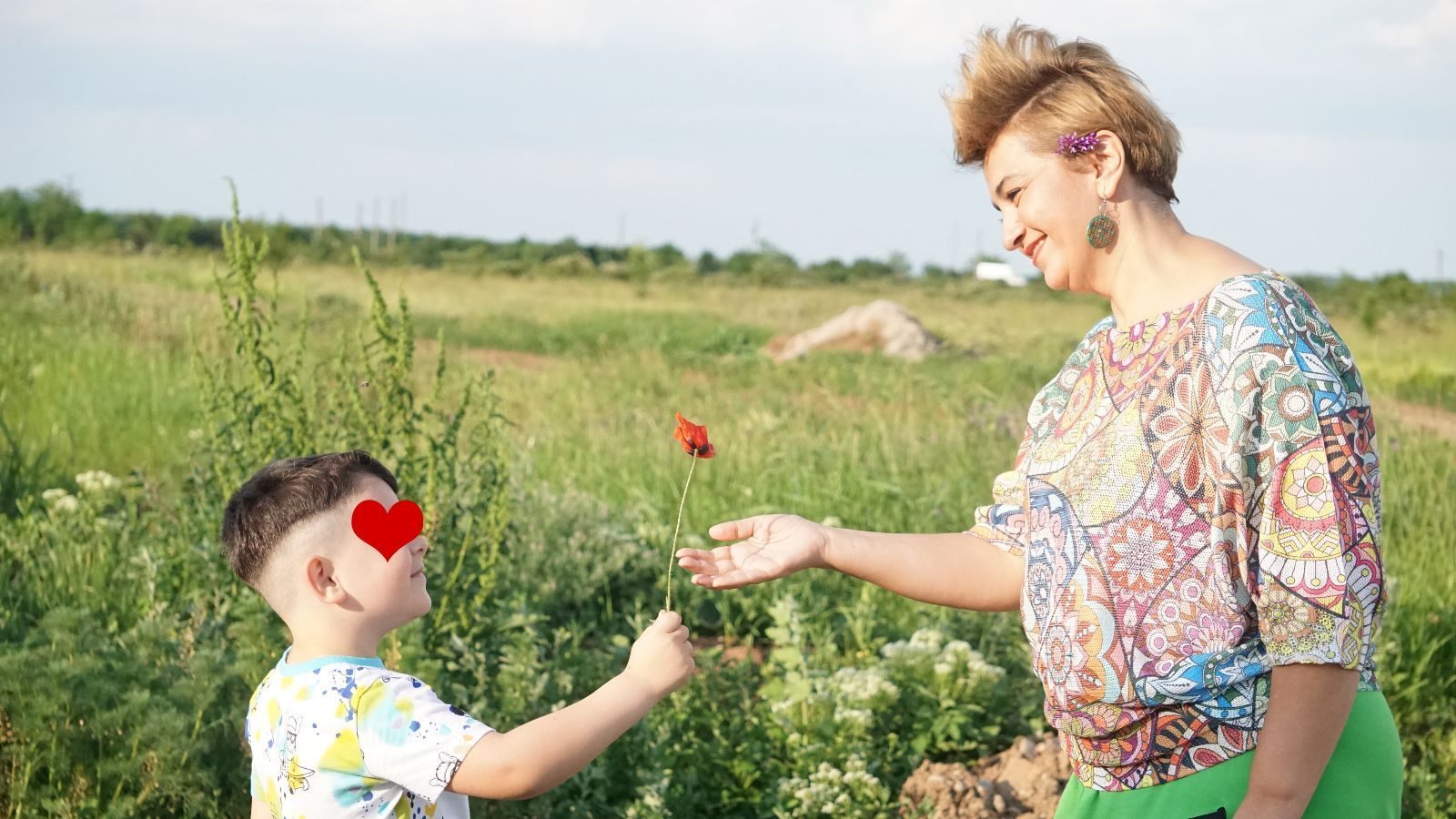 Iubirea care nu știe nicio graniță: povestea unei adopții reușite. Cum a ajuns actrița Daniela Minoiu să cunoască dragostea necondiționată imediat ce a văzut fotografia cu micuțul Nicolas