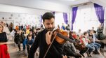 Un Stradivarius în școli