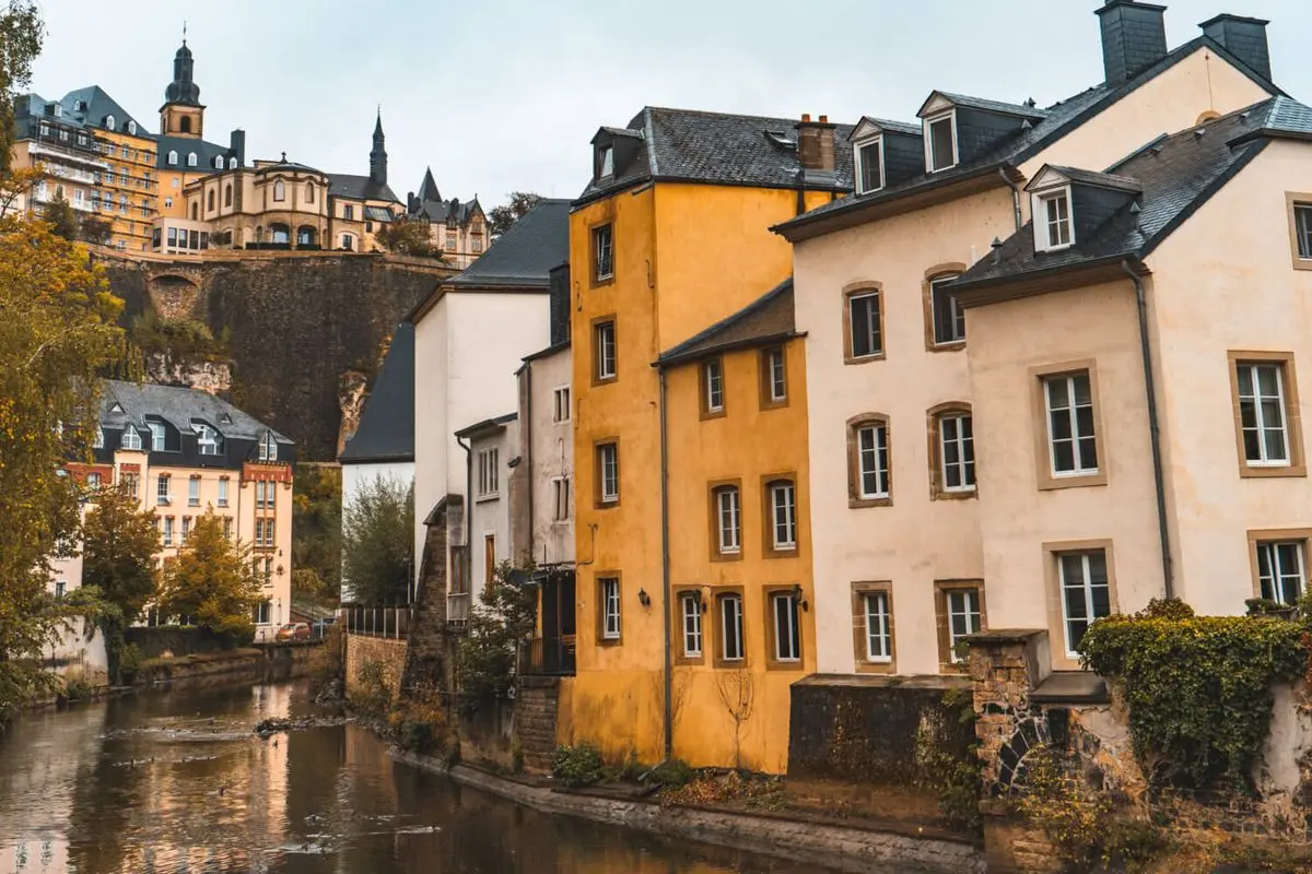 Viața în Luxemburg: între palate regale, salarii uriașe și apartamente cât o garsonieră din vis