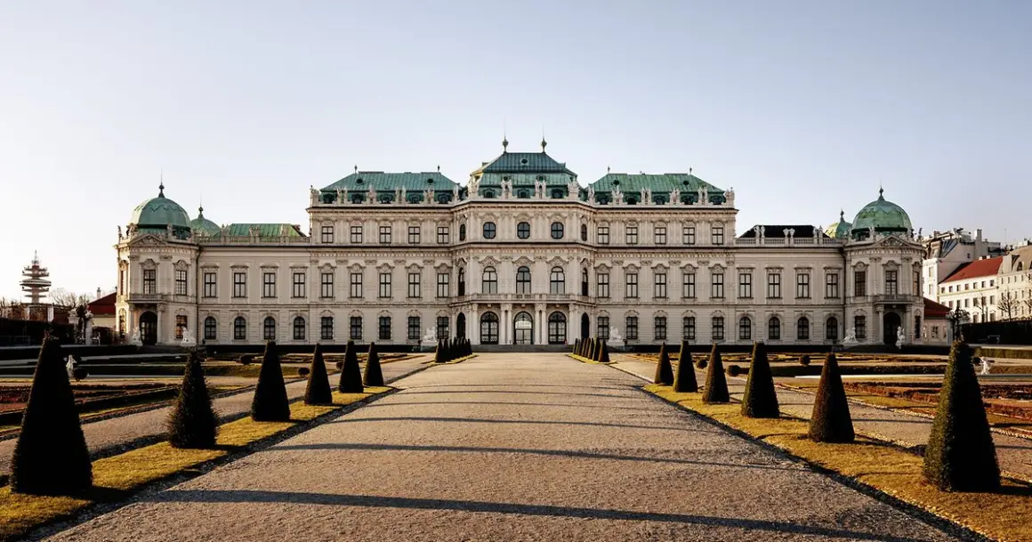 Cele mai frumoase palate