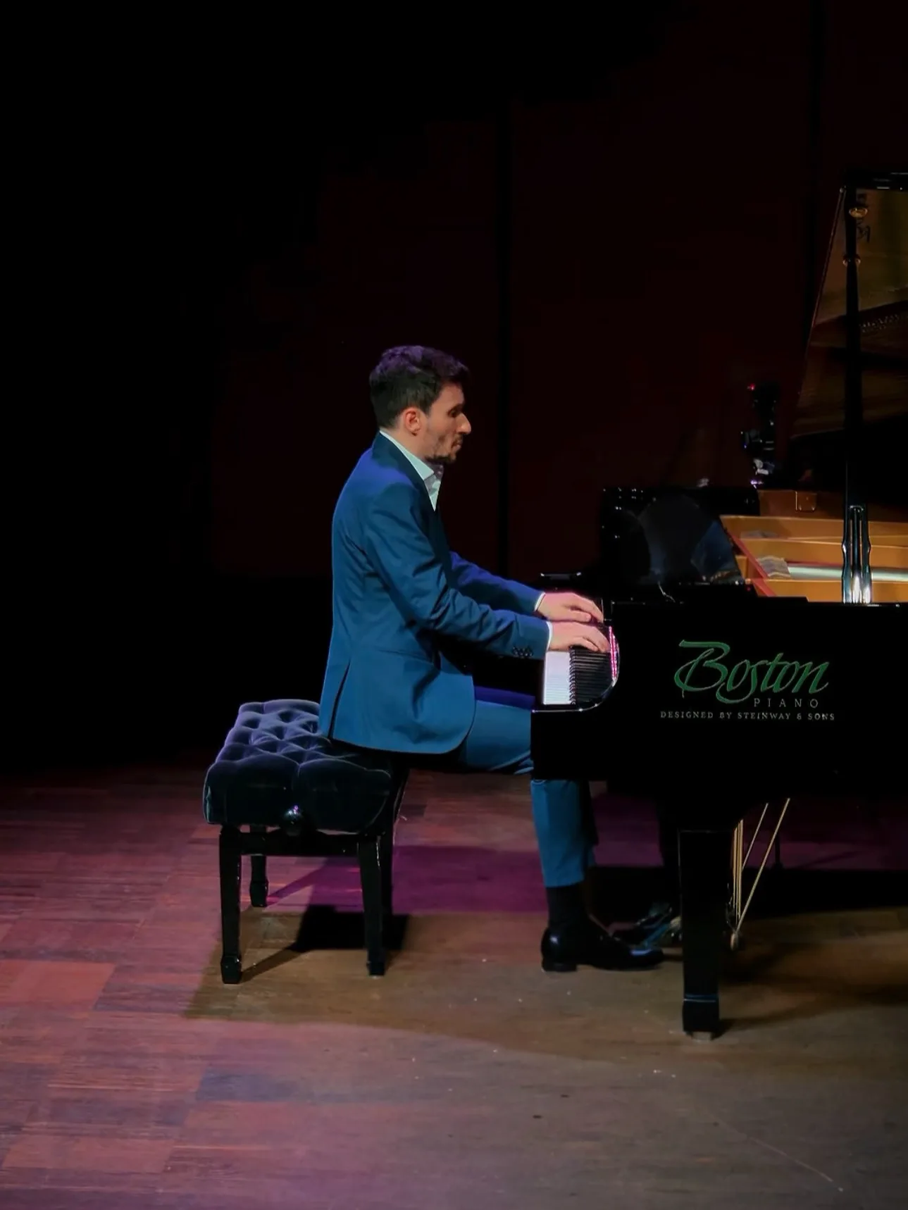 Părinții au emigrat în Milano, iar el s-a școlit în Italia și Elveția. De ce și-a dorit pianistul Andreas Iliuță să trăiască în România și să facă un doctorat la Conservatorul din București