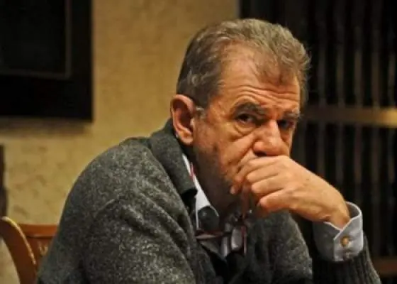Viața lui Florin Zamfirescu: maestrul scenei românești, omul care a format generații întregi și artistul ale cărui controverse nu pot fi ignorate