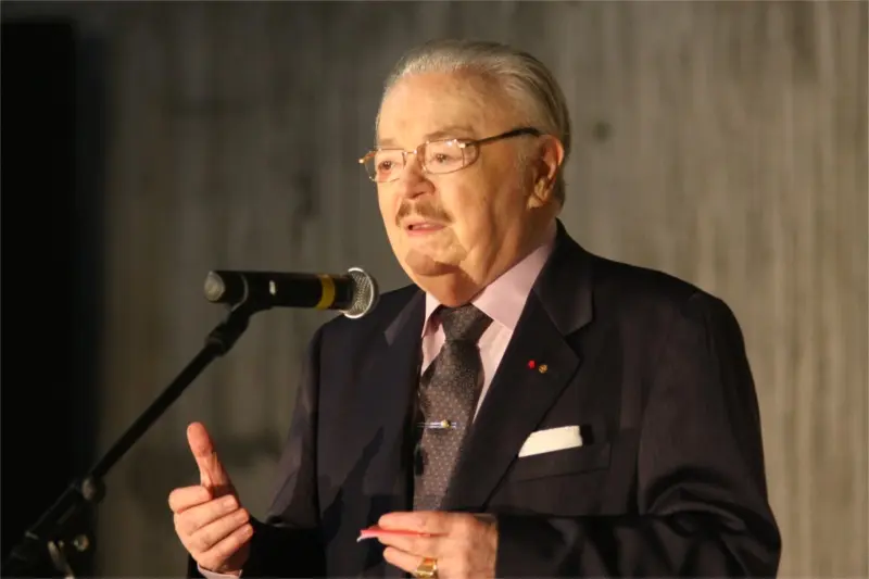 Viața lui Ion Lucian