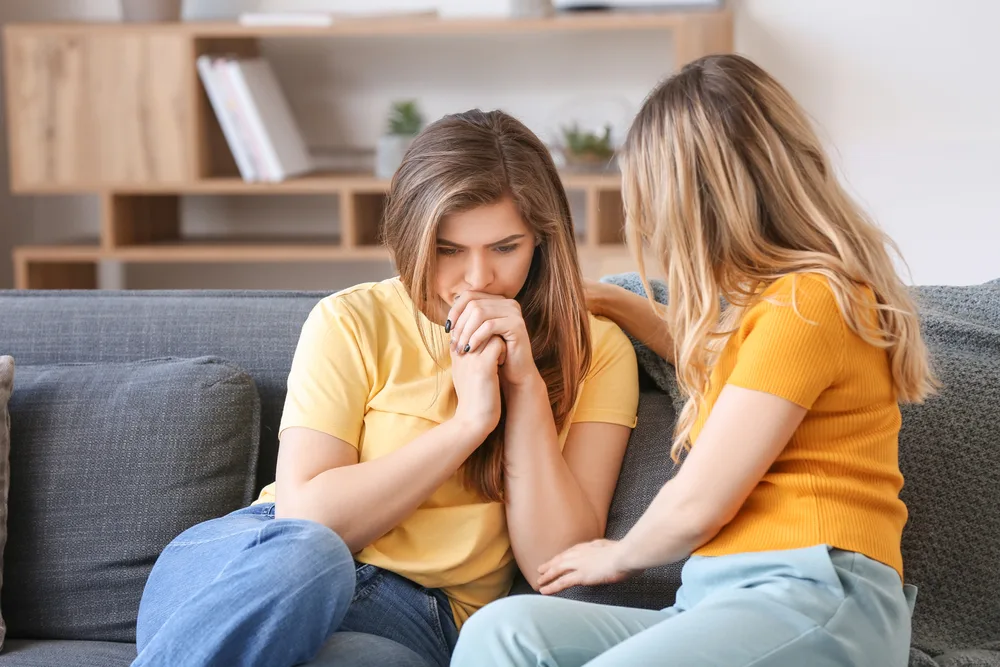 Tehnica celor „20 de minute”: metoda psihologică ce îmbunătățește relația părinte–adolescent
