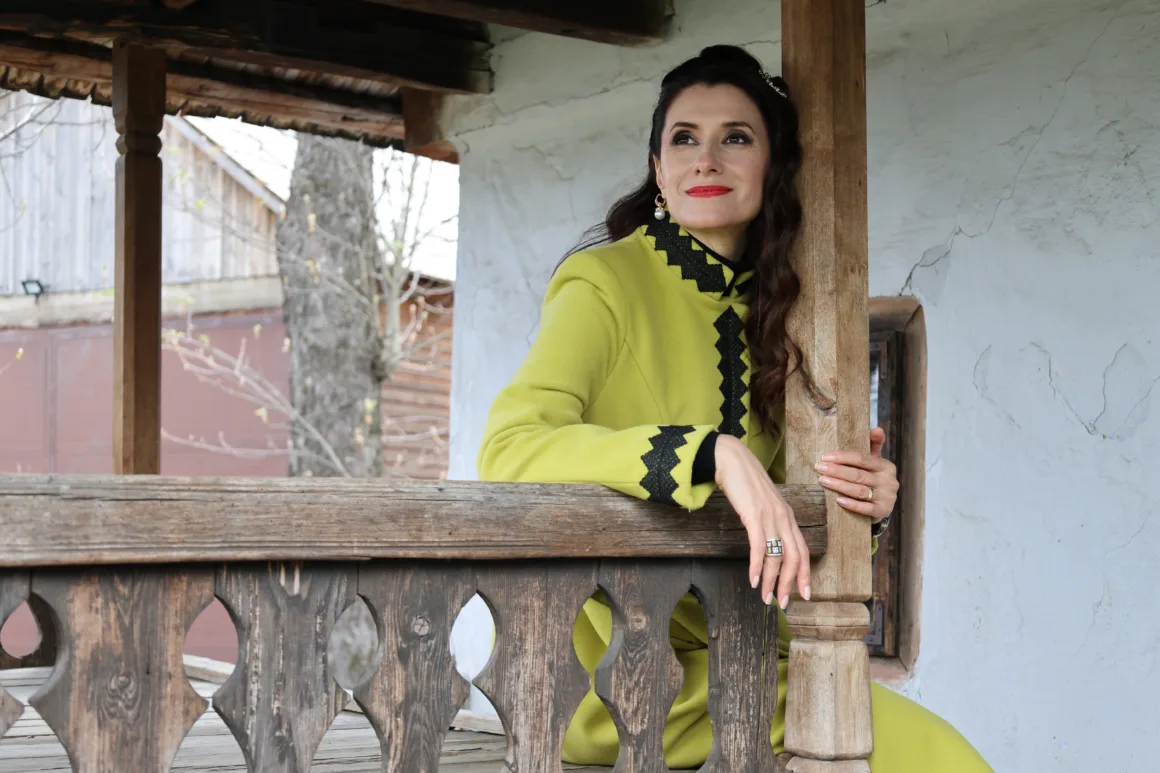 Iuliana Tudor, vocea tradițiilor