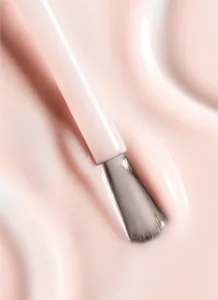 Milky Rosé, cel mai simplu truc pentru unghii elegante