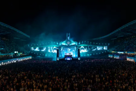 IQOS la UNTOLD 2026: Un remix de inspirație, creativitate și expresie personală