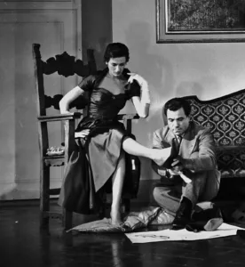 Istoria unui nume: filme și seriale despre designerii din spatele marilor branduri