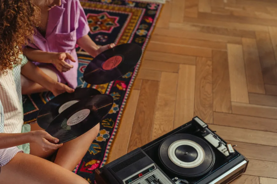 Mai puține aplicații, mai multe butoane. De ce îmi doresc gadgeturi retro