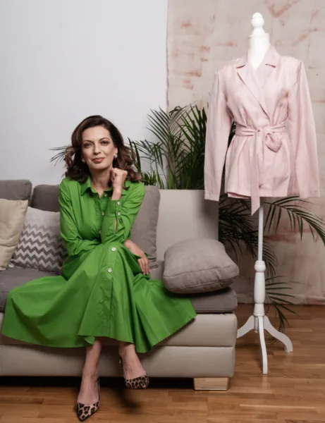 Întâlnirea de dimineață cu designerul Claudia Ioniță (Couture de Marie)