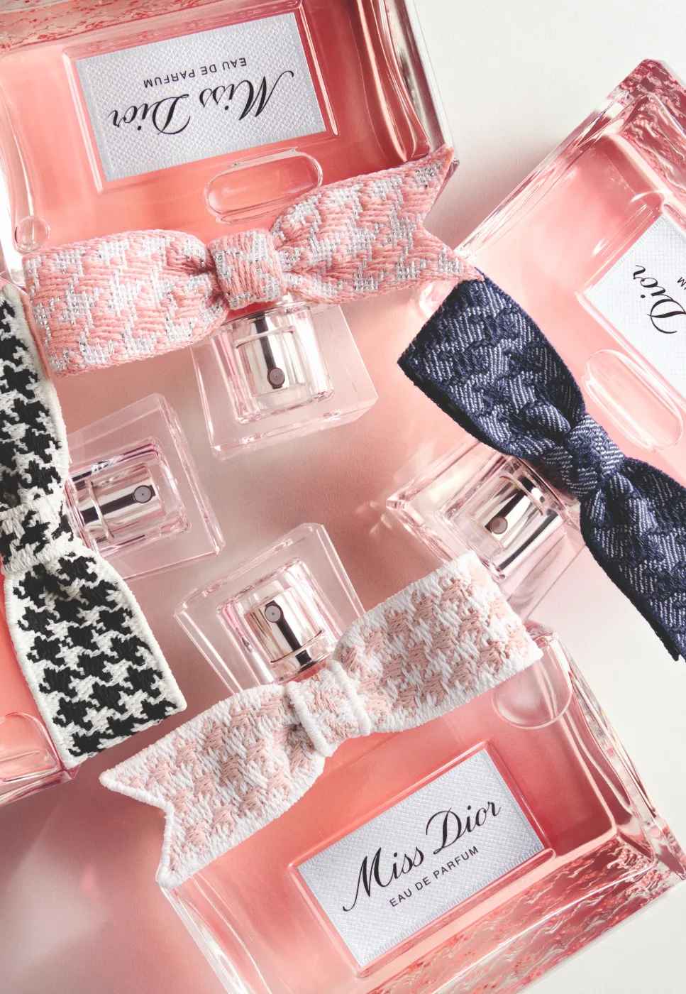 noul parfum Miss Dior